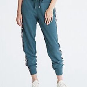 Calvin Klein Performance Women’s Double Logo Tape Joggers Size S Night Shadow